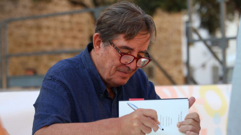 Luis Garc&iacute;a Montero presenta este viernes en el Castillo de Luna su nueva novela 'La mejor edad'