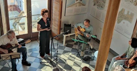 El patio del Palacio Municipal Castillo de Luna resuena este martes a ritmo de barroco y jazz