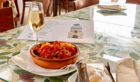 Rota celebra el mes de agosto la XII edici&oacute;n de la Ruta de la Tapa a la Rote&ntilde;a