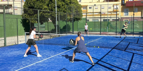 P&aacute;del, f&uacute;tbol, CrossFit en la playa y vida saludable cierran la agenda estival de Deportes en Rota