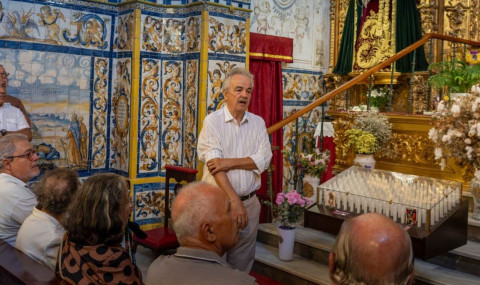 La Parroquia de la O muestra sus tesoros ocultos en una ruta por su patrimonio cer&aacute;mico
