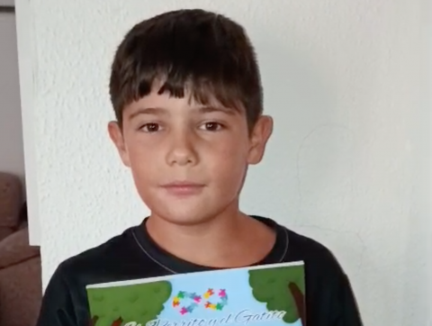 La historia de amistad del ni&ntilde;o rote&ntilde;o Thiago Terrero se convierte en un libro para visibilizar el autismo
