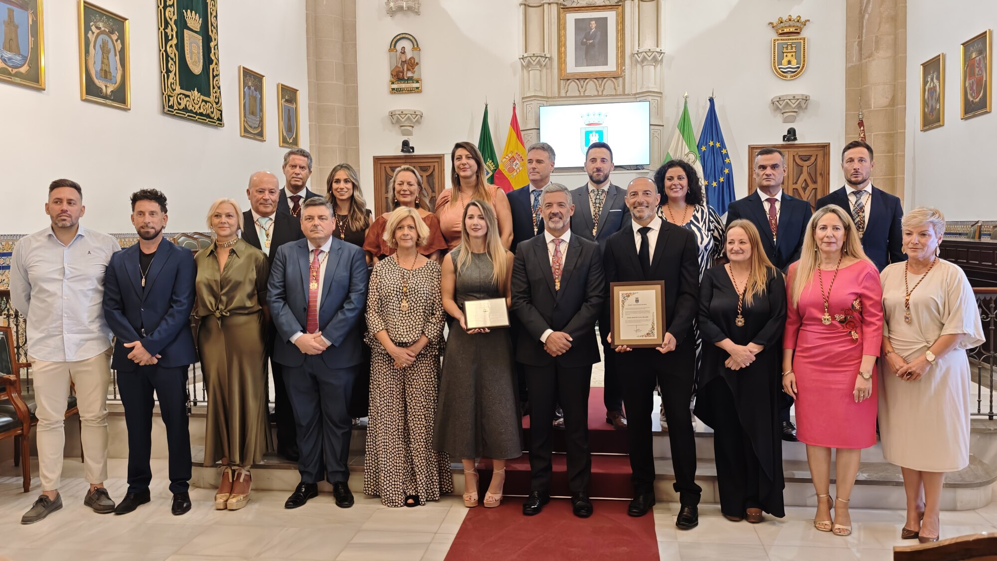 El Hotel Senator Playa Ballena recibe la Urta de Oro, por su apuesta por Rota, el turismo y la excelencia