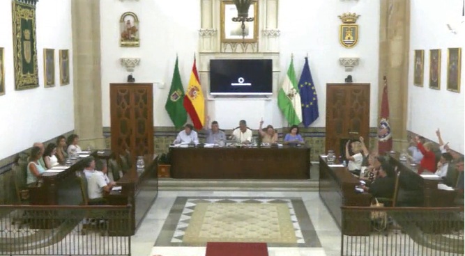 Ceuta centra uno de los puntos de debate m&aacute;s tensos de la sesi&oacute;n plenaria de ayer