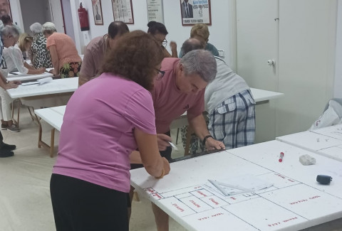 Comienza el curso de iniciación al belenismo: técnica y tradición