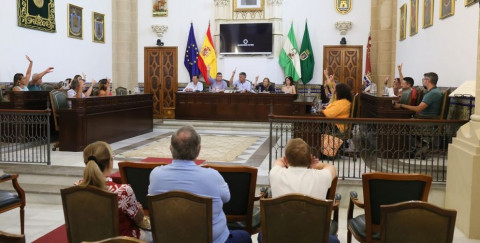 El pleno de octubre debatirá 13 puntos recogidos en el orden del día