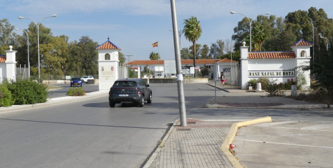 Roteños Unidos pide al Ayuntamiento de Rota que lidere la petición del pago del atraso salarial al personal laboral local de la Base