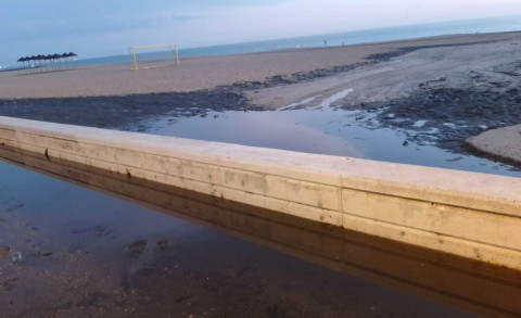 El alcalde asegura que en Rota no hay vertidos de aguas fecales al mar