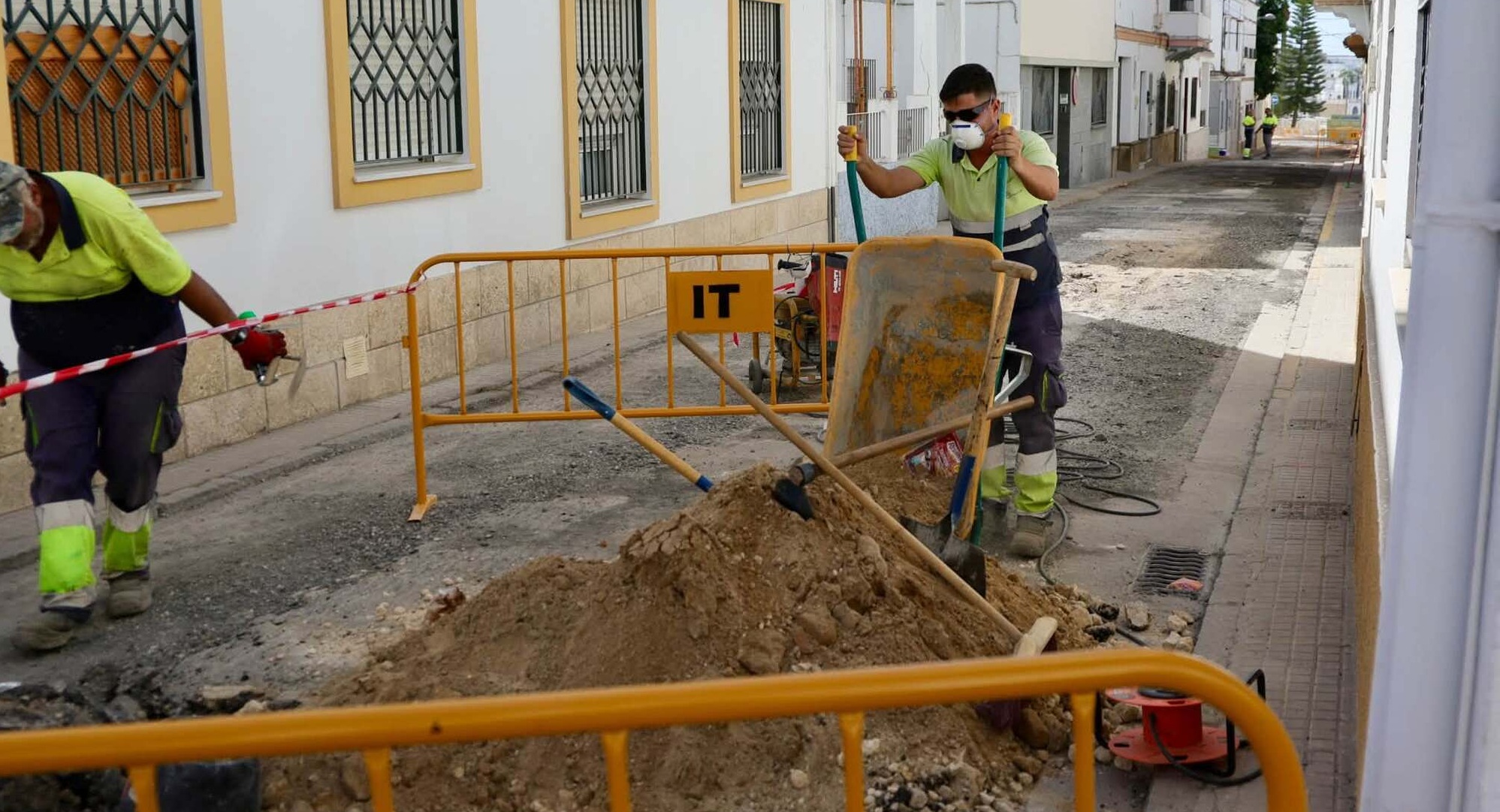 Comienzan las obras de reurbanizaci&oacute;n de la calle Doctor Fleming y su entorno