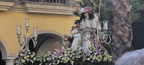 El arte del escultor Jonathan Alonso llega a Marbella con la nueva imagen de la Divina Pastora
