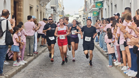 Galer&iacute;a de fotos de la X Carrera Solidaria contra el C&aacute;ncer de Mama