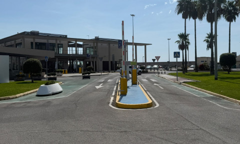 Los populares anuncian que el parking del muelle vuelve a ser gratuito "tras las gestiones del PP"