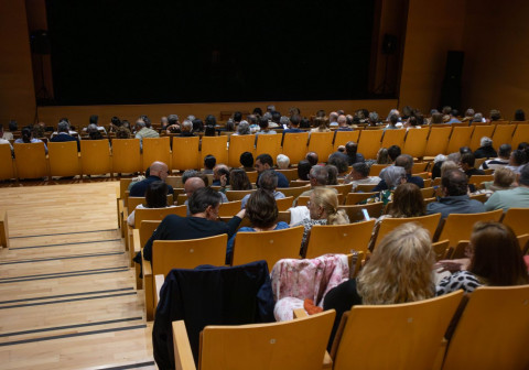 El espect&aacute;culo "Los 80, mujeres en movimiento" se representar&aacute; finalmente el lunes 2 de noviembre