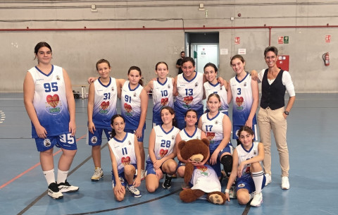 El infantil femenino del Don Bosco'88  sufre la primera derrota ante Fenie Energía CBC Cádiz