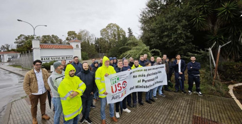 Nueva concentración del personal civil de Defensa  contra la discriminación salarial