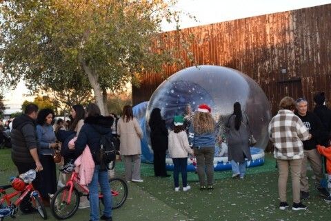 Ambiente navideño del Parque de la Laguna del Moral