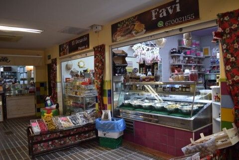Aceitunas Favi en el Mercado Norte de Rota