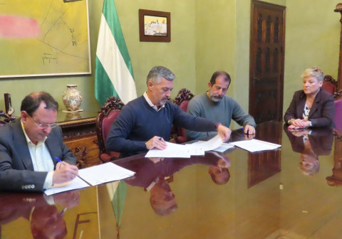 Renovado el acuerdo de colaboraci&oacute;n entre el Ayuntamiento y el C.D. Rota